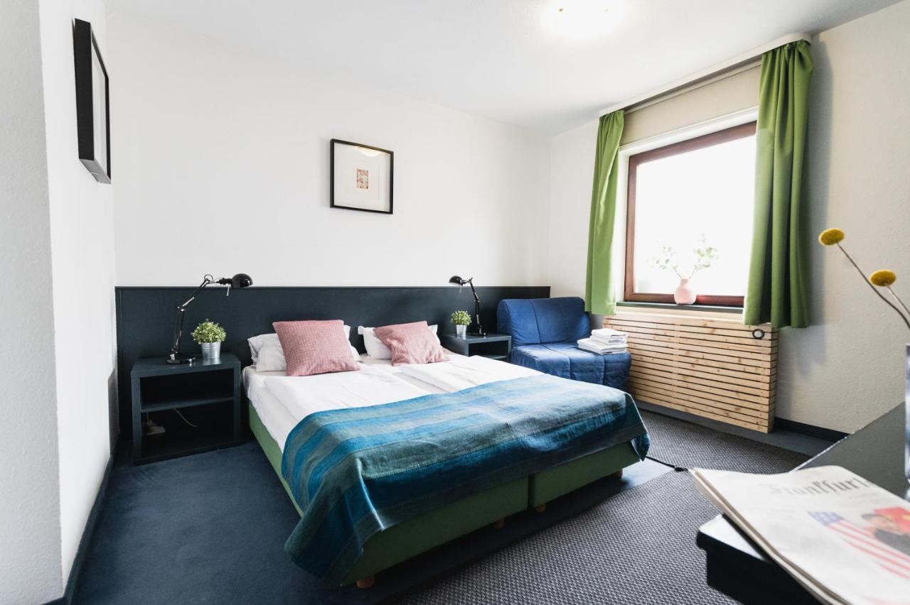 City Hotel Fellbach 24H Check-In Екстер'єр фото